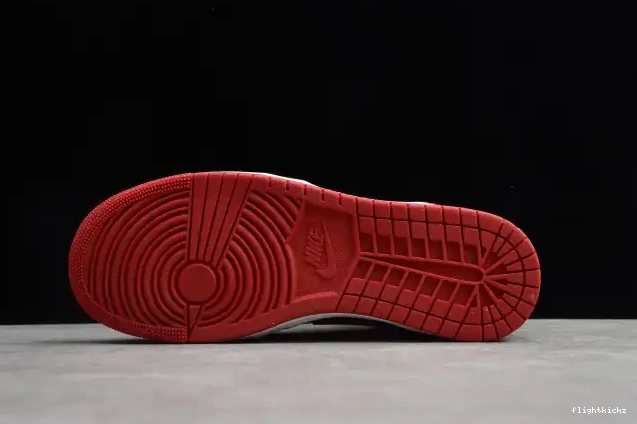 BQ4422-600 Red Air High Varsity 1 Jordan 85 0528